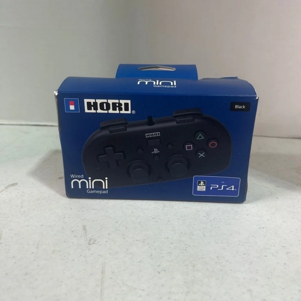 Hori Wired Mini Gamepad for PS4 Black PlayStation 4 Controller PS4-099E